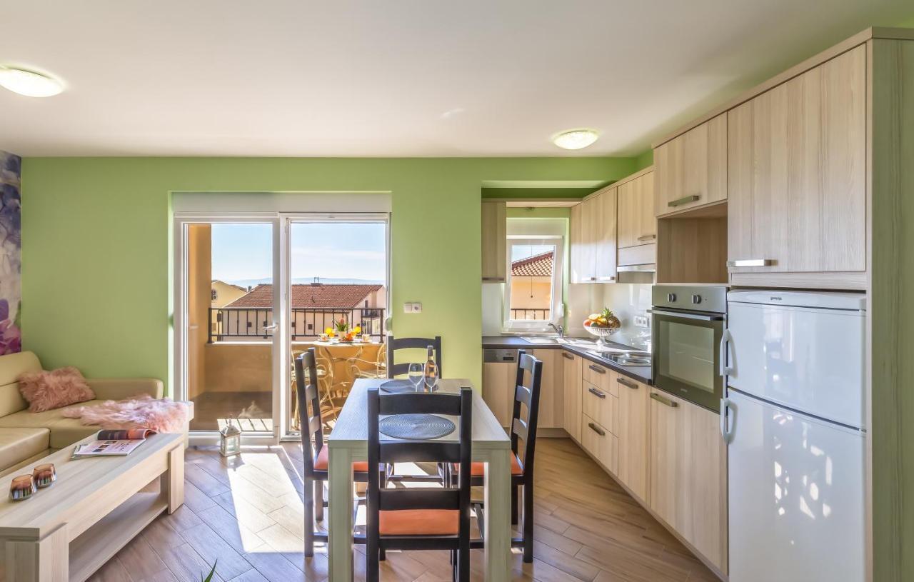 Andela 2 Apartment Makarska Bagian luar foto