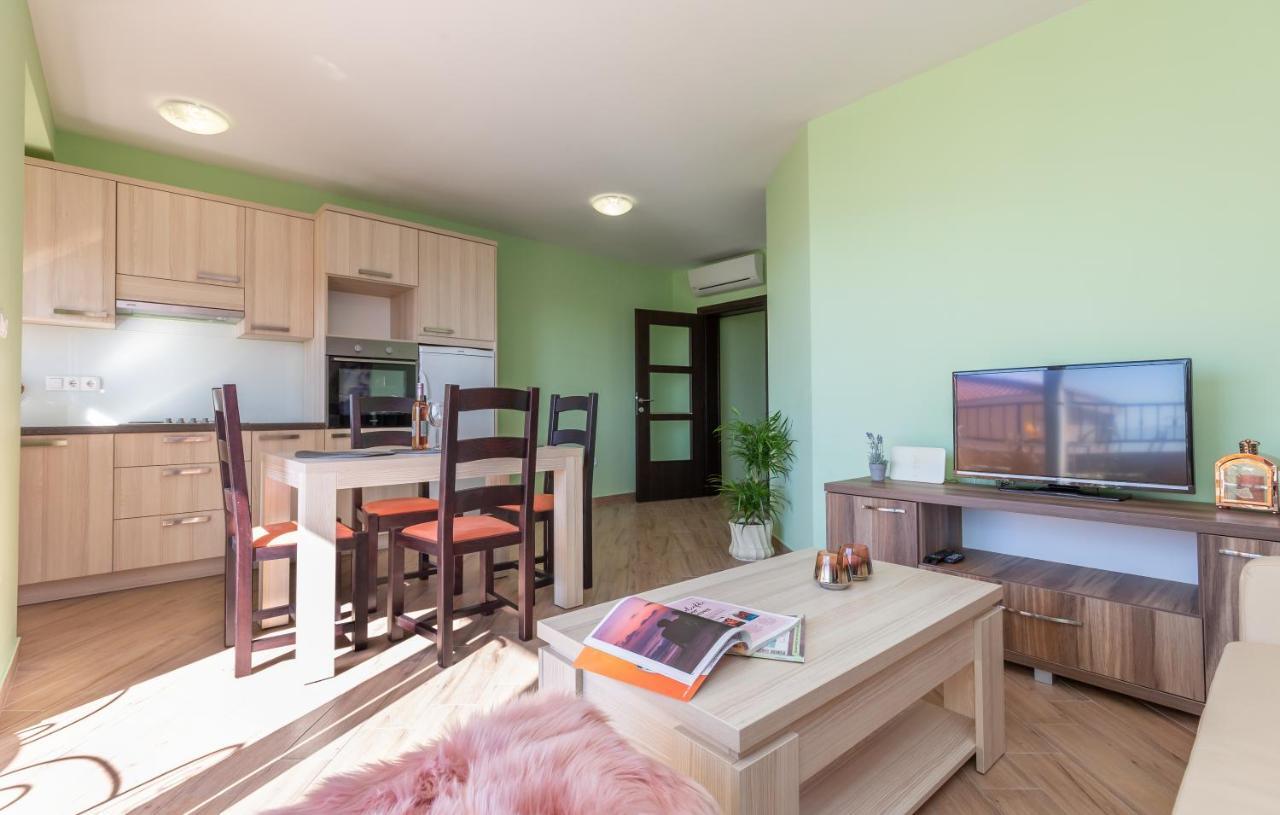 Andela 2 Apartment Makarska Bagian luar foto