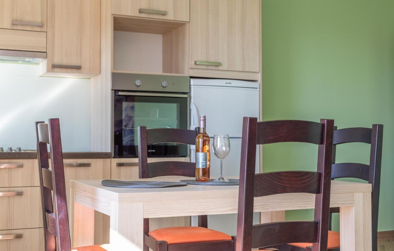 Andela 2 Apartment Makarska Bagian luar foto